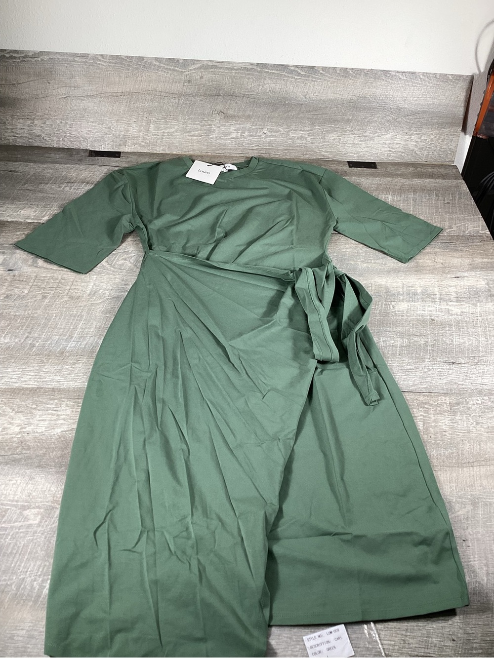 LUUM Wrap-Style Midi Dress with Tie Waist - Green size large NWT